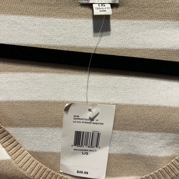 NWT LADIES GUESS LONG SLEEVE TOP - Picture 2 of 3